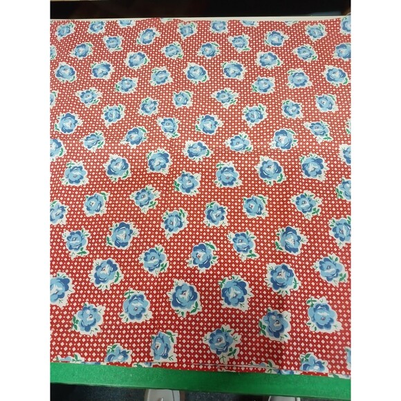 1 1/4 Yards 36" Wide Red with Blue Flowers Cotton Fabric - Picture 1 of 1